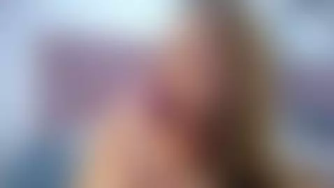 DM me now and I show u more👀 by alexabigtts