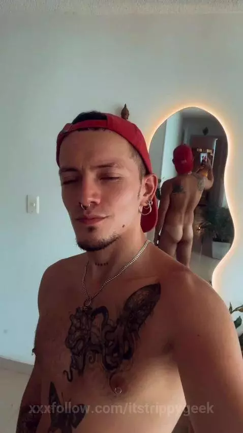 im ready ! 🍑🌶️ by itstrippygeek