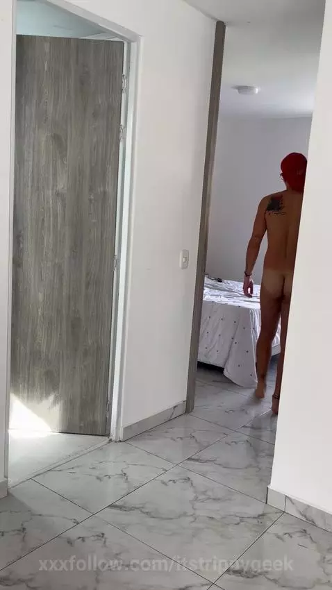 Come with me,  I'm waiting for you! check my OF😈 by itstrippygeek