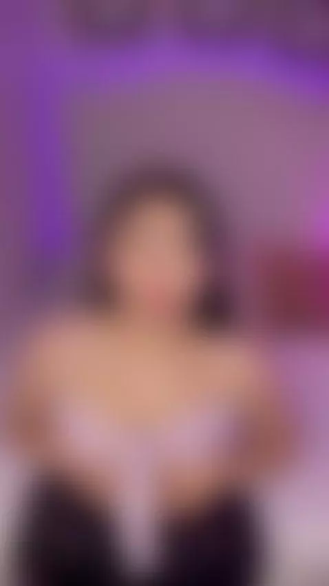 🍒🍆💦 by emilyy01