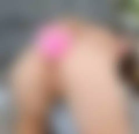 Putting My Anal Plug is so juicy, it makes my ass open and y... by valentinastaar