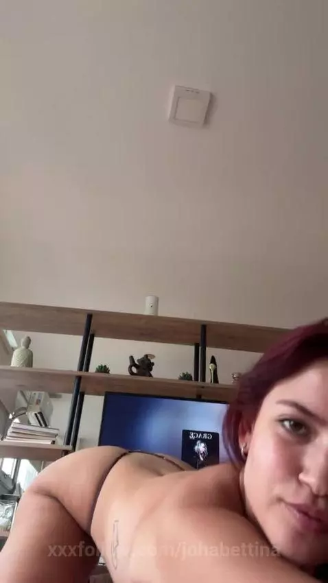 Naked for you 😈🔥 by johabettina