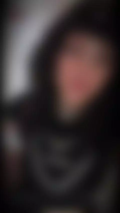 https://www.camsoda.com/jeannesabatier by jeannesabatier