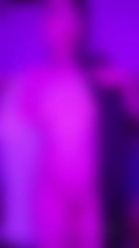 https://www.camsoda.com/es/jeannesabatier   It's very obviou... by jeannesabatier