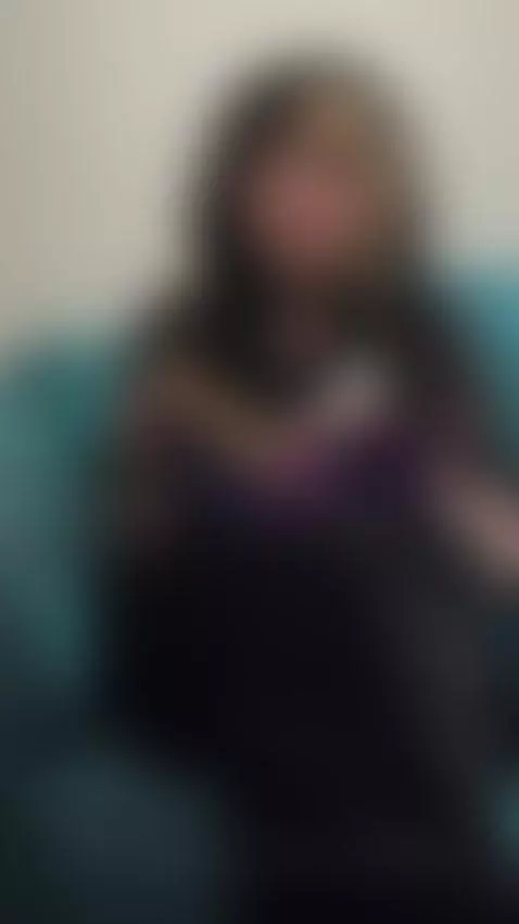 https://www.camsoda.com/es/jeannesabatier   Read and discove... by jeannesabatier