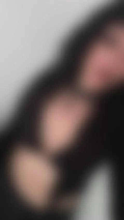 https://www.camsoda.com/jeannesabatier?id=jeannesabatier  Le... by jeannesabatier