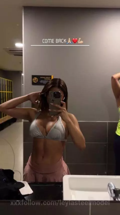 volvimos con toda🙈❤️ by leylasteelmodel