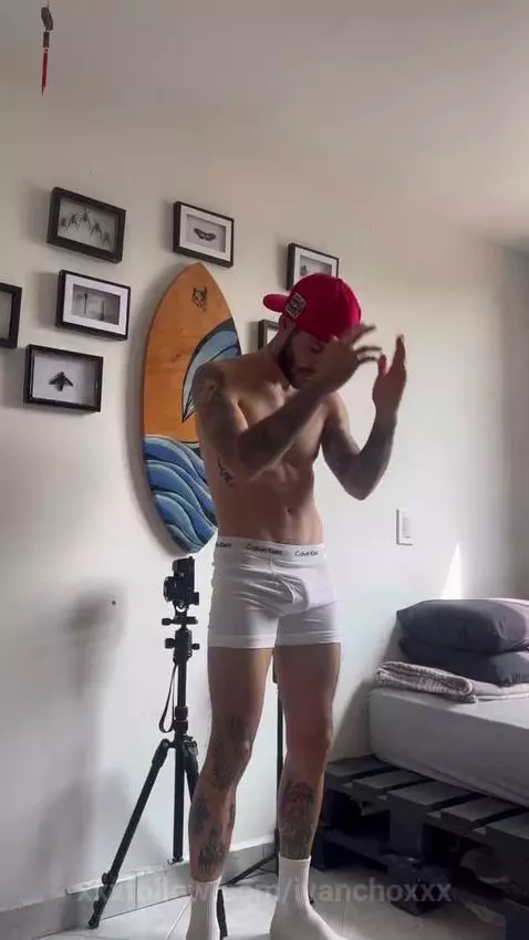 get ready whit me by ivanchoxxx