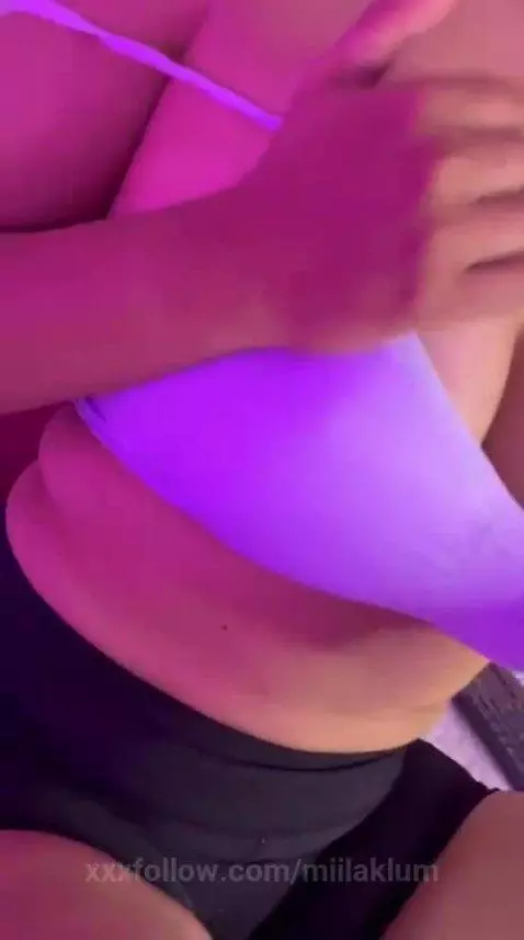 Undress me with your eyes, if you dare. by miilaklum