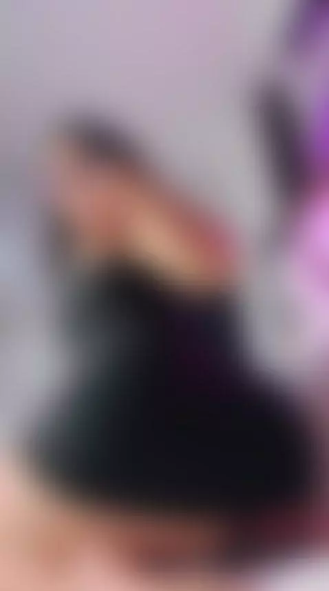 Dare to look a little closer😈🥵 by miilaklum