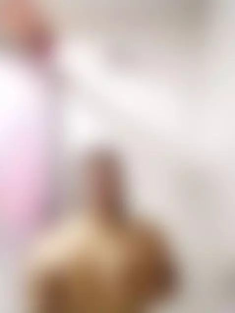 My delicious melons taking a hot shower 👅🔥💖 by curvyjulieth