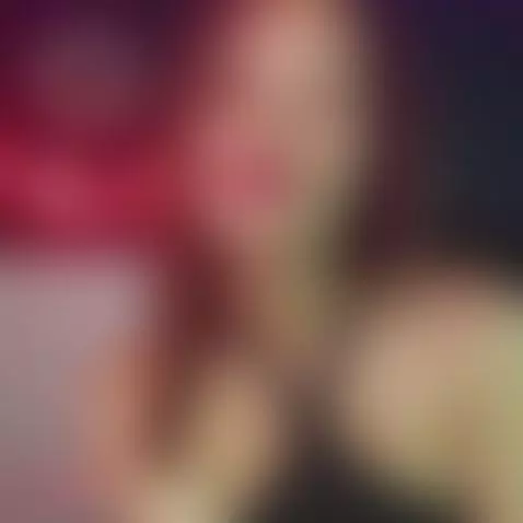 Many kisses in that nice penis, just for you! by violeth-parker7