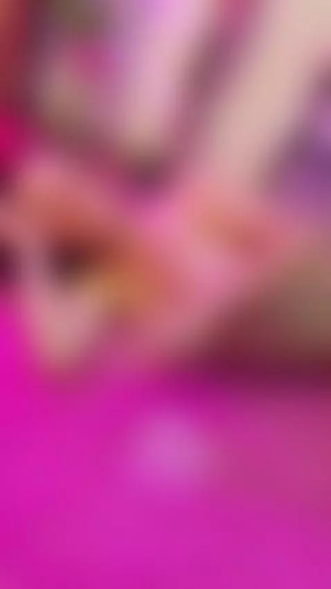 Come and celebrate love
chaturbate.com/b/violeth_parker7/ by violeth-parker7