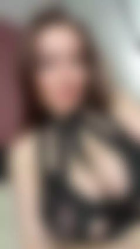 Kiss you by missfreyax