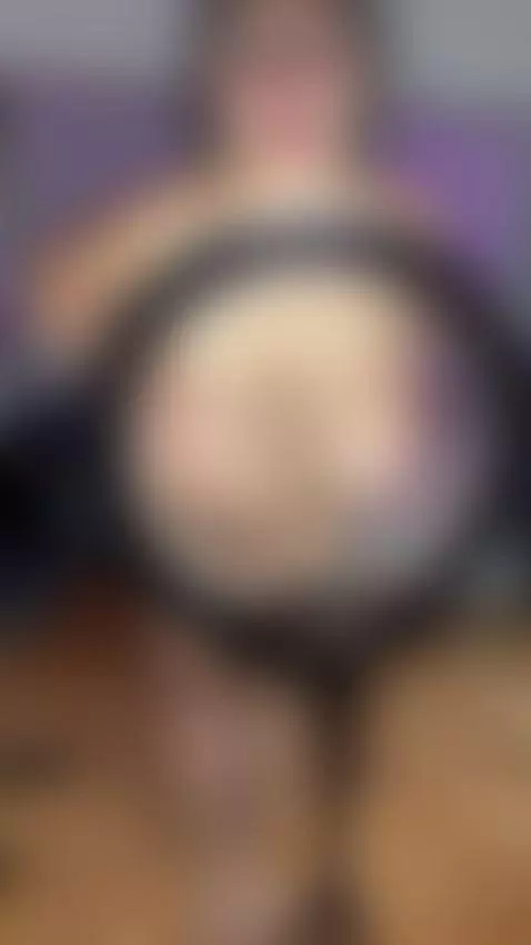 BOUNCE, LIGHTS AND YOUR FACE BETWEEN MY BIGBOOBS 💦🔥 by engelstonee