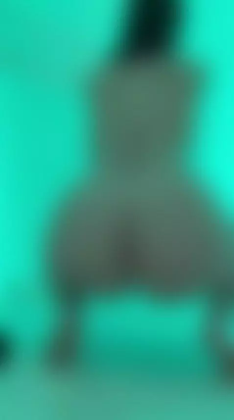 Do you want me to dance in your face like that? by engelstonee