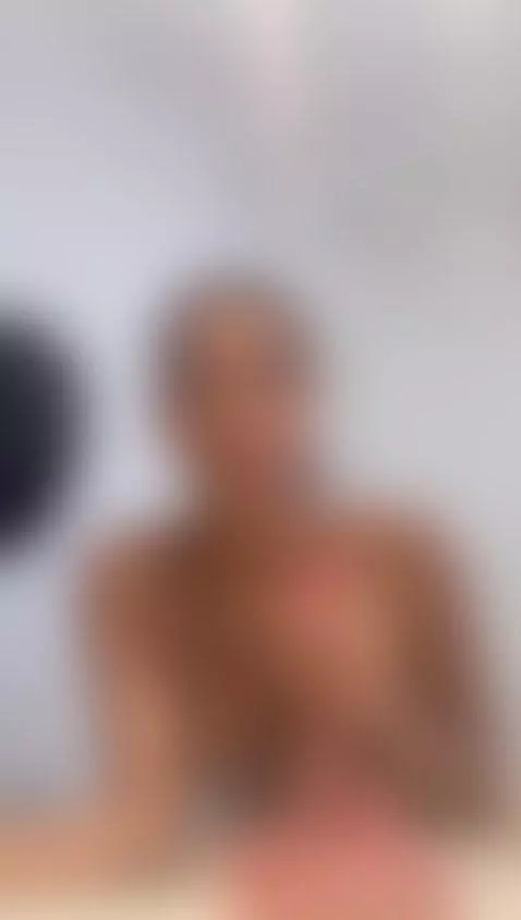 Hello guys💞 by mia-gadner