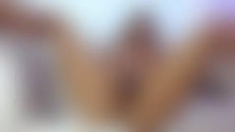 I am online, and I feel very horny, come and fuck me as neve... by georgina-lulu