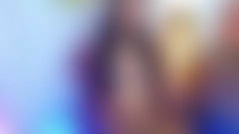 Hey baby, this sweet girl awaits you by georgina-lulu