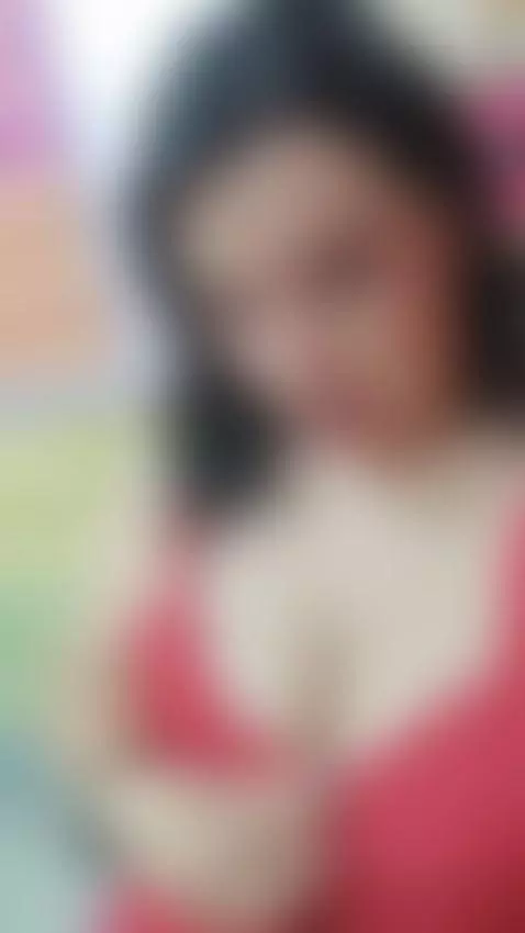 Undress me with your eyes 👀💋 by alana-bigass