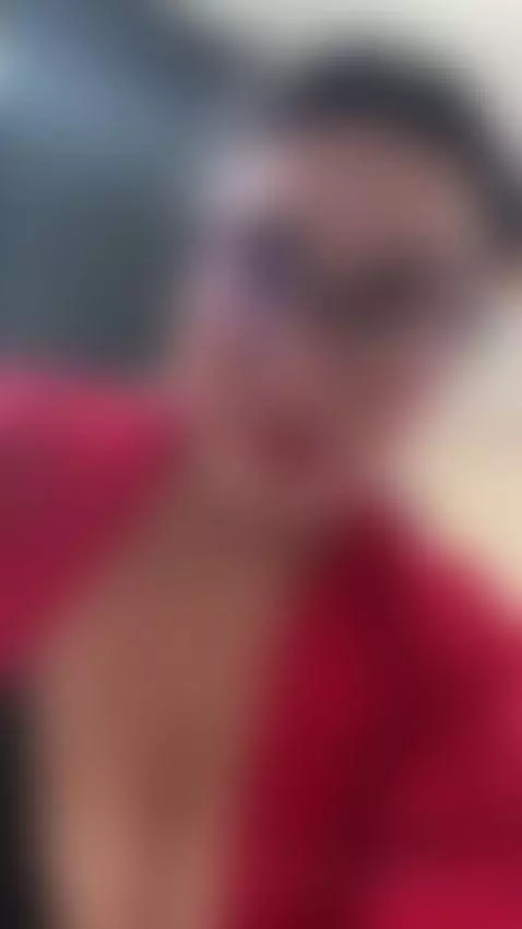 Teasing you one move at a time 💃💋 by alana-bigass