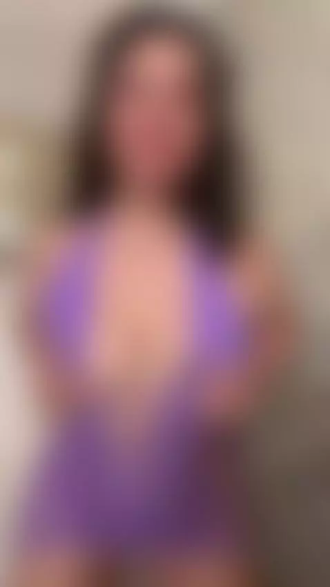 Your favorite fantasy come to life 💭💋 by alana-bigass