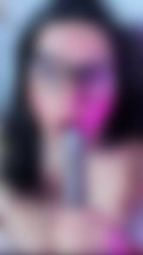 I’m not chasing love. I’m chasing shivers down my spine. 🛏️💥 by alana-bigass