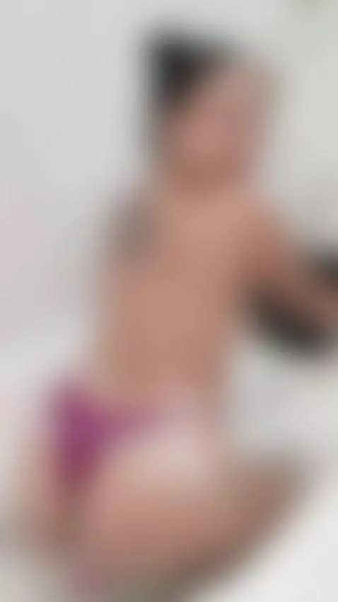 I’m waiting… come and claim me by bella-jackson69