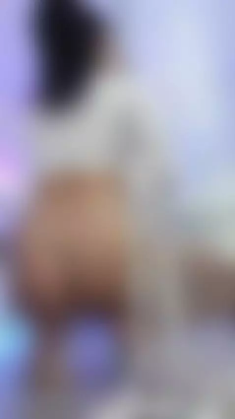 I don’t need to shout to be unforgettable. by bella-jackson69