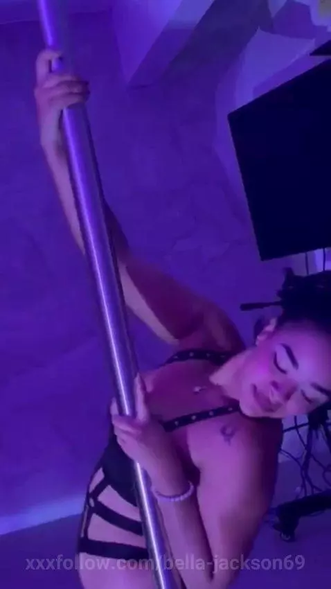 You didn’t plan to stay long… and now look at you. by bella-jackson69