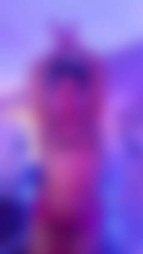 I'm sure you'll love to see me having fun with my body to th... by bella-jackson69