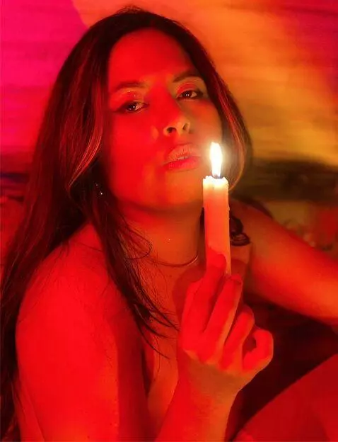 I want to feel your heat in my body by sharlotte-milk