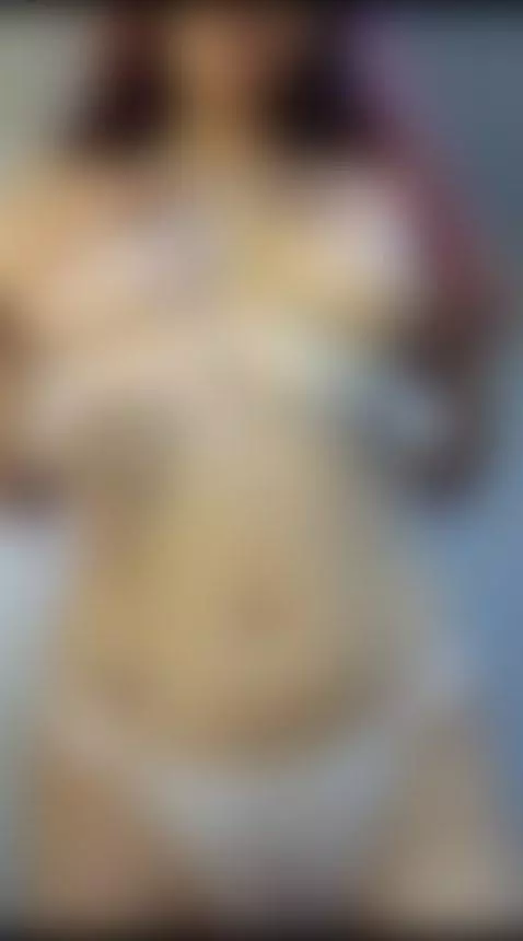 Sexy cream boobs play by nahomiluxxx