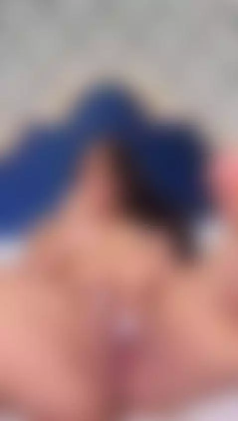 masturbating my pussy wet by sarahaniston69