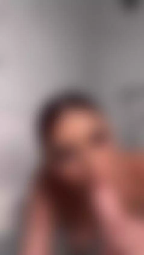 let me suck that big cock by sarahaniston69