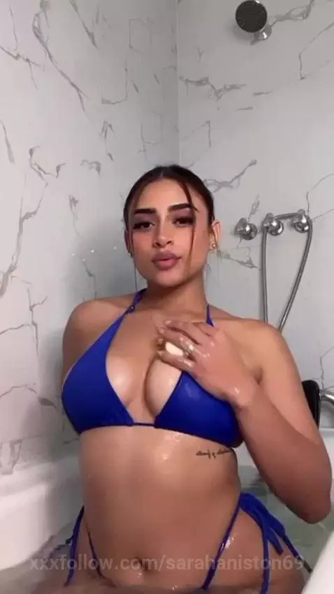 One look, and you’re mine by sarahaniston69