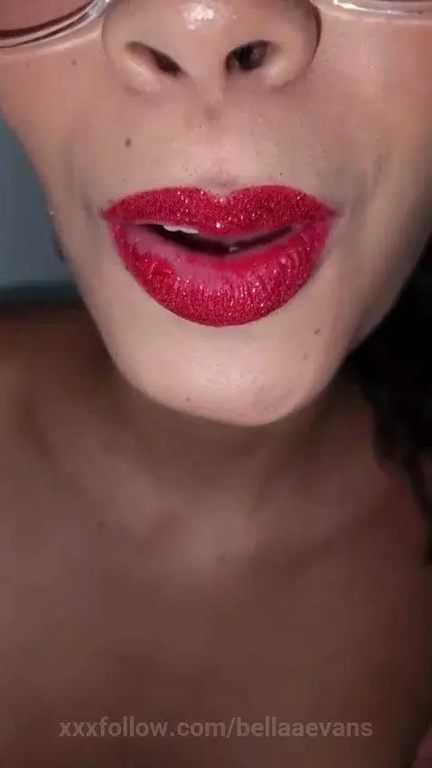 My lips are longing to cover every inch of you... by bellaaevans