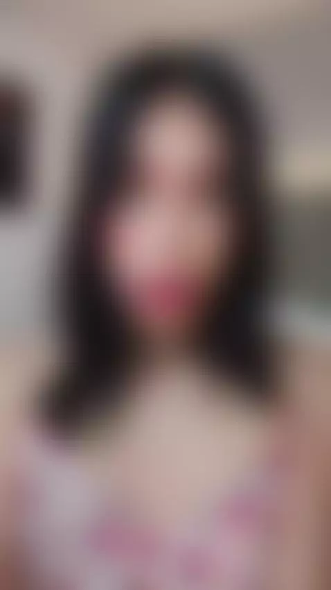 Hot and ready to ride your cock by bellaaevans