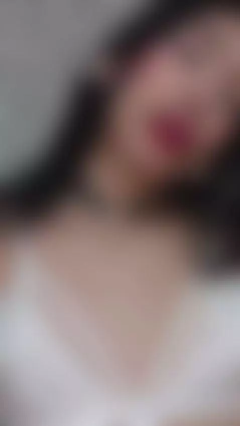 hot and full of desire by bellaaevans