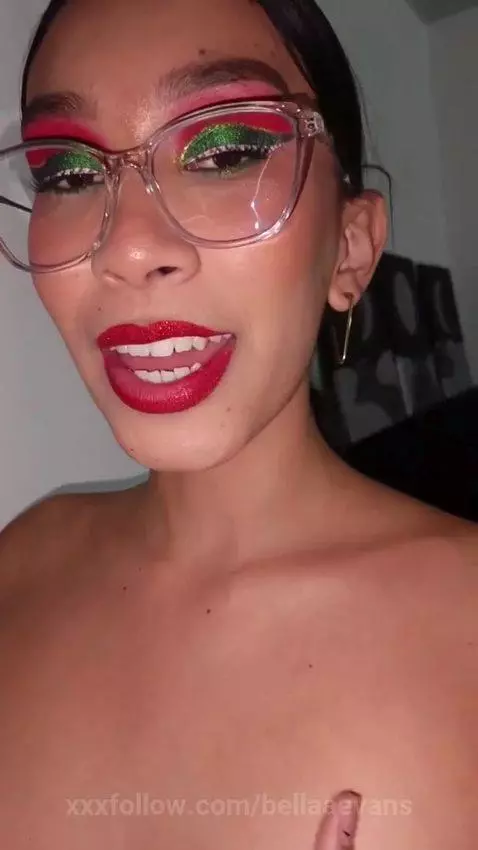 It all starts with my lips... and ends in pure ecstasy.  😈🔥 by bellaaevans