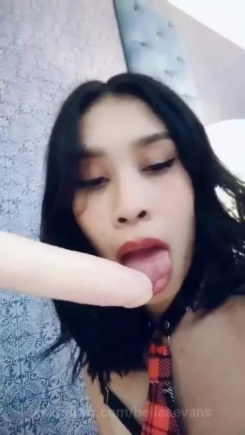 my tongue plays with you… by bellaaevans