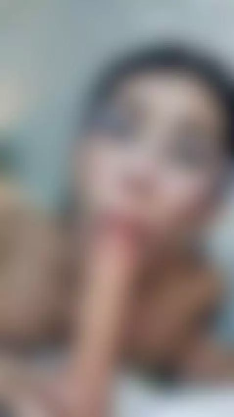 A perfect blowjob by bellaaevans