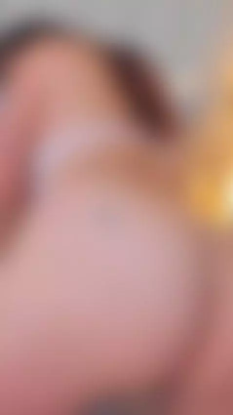 I'm hot, wet, and waiting for you by laurenncurvy