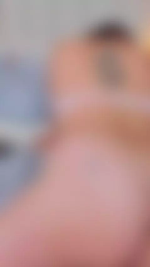 I'm hot, wet, and waiting for you by laurenncurvy