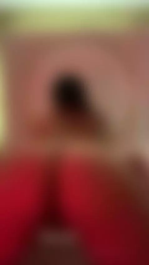 and my gaze begs you to enjoy them. by laurenncurvy