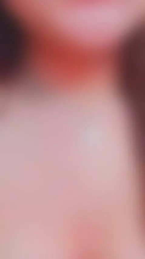 My body curvy awaits you ... come and flore me how I deserve by laurenncurvy