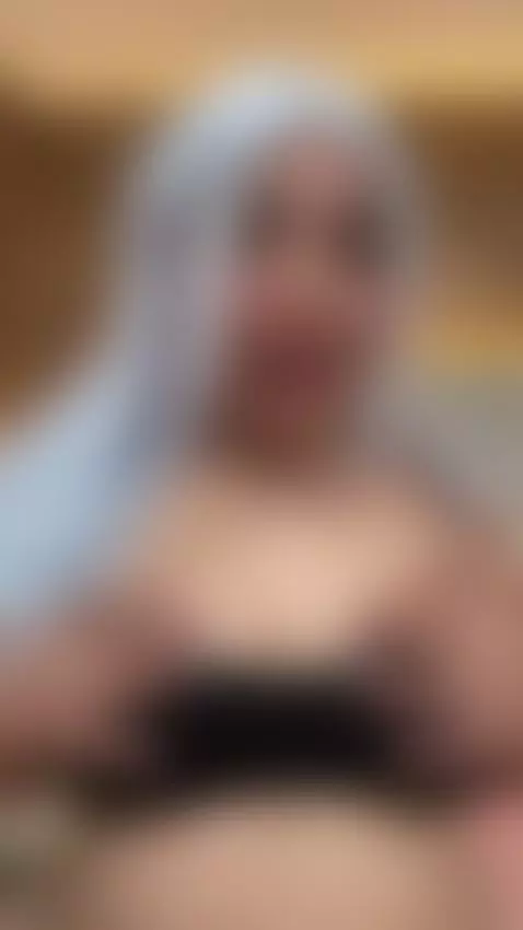 I know exactly how to touch myself to get wet and make you l... by laurenncurvy