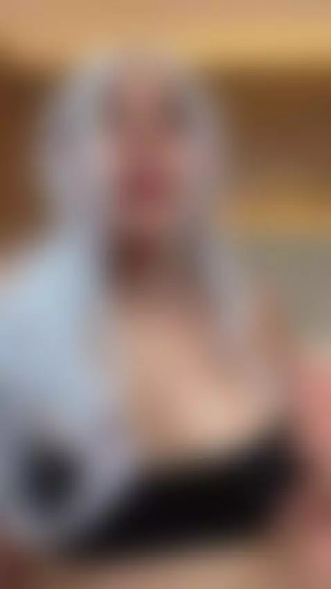 I know exactly how to touch myself to get wet and make you l... by laurenncurvy