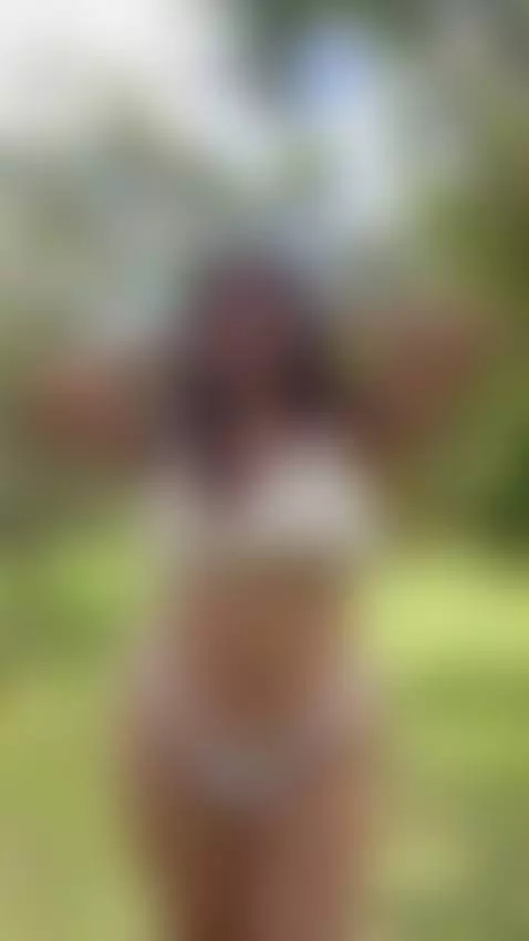 Prepare, because I'm going to undress not only my body, also... by laurenncurvy