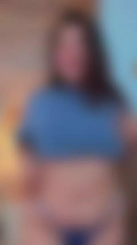 begs for your touch while I play with every inch of it. by laurenncurvy